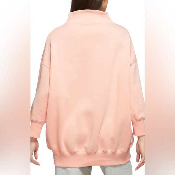 NIKE Sportswear Phoenix Fleece Sweatshirt
Nike - Picture 2 of 2